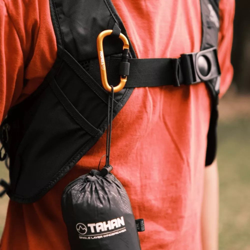 TAHAN Screwlock Carabiner Family Camping