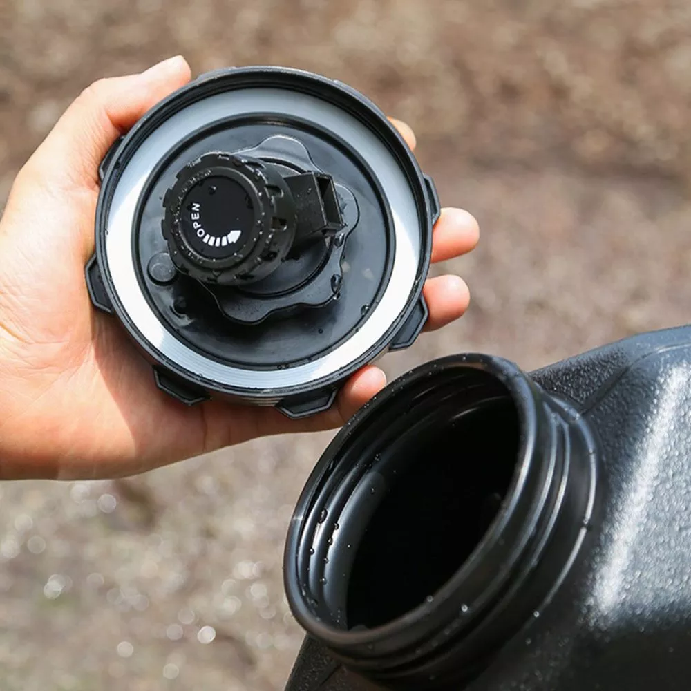 tahan-10l-camping-water-container-v2-4 tahan-10l-camping-water-container-v2-4