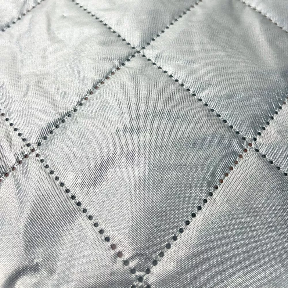 tahan-2M-2M-patio-picnic-mat-close-up-back tahan-2M-2M-patio-picnic-mat-close-up-back